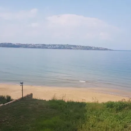 Sand Lilies Beach Villa فيلة *
